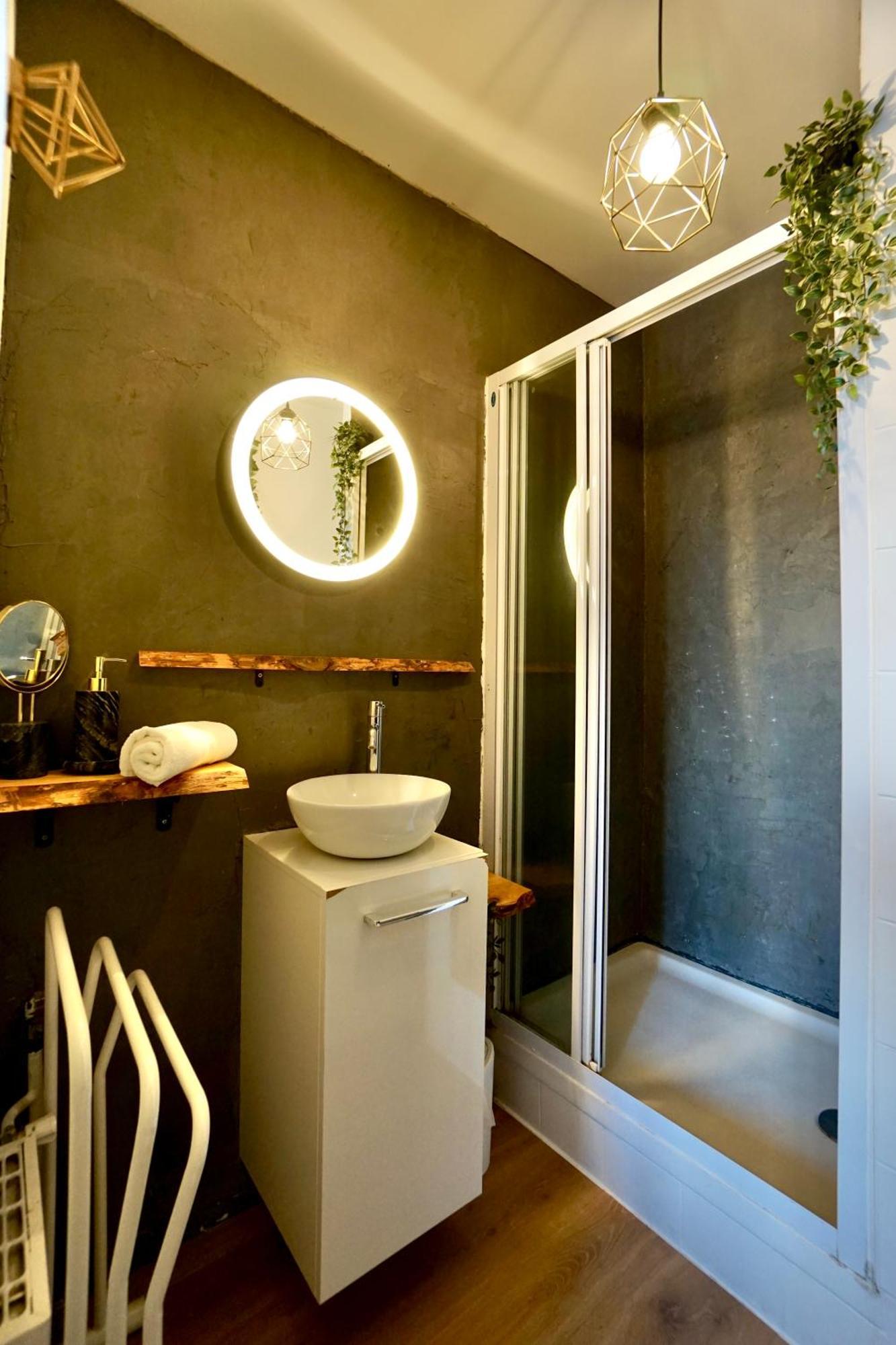 Modern Stud' *hyper Centre* 50m De La Mer* Apartment *