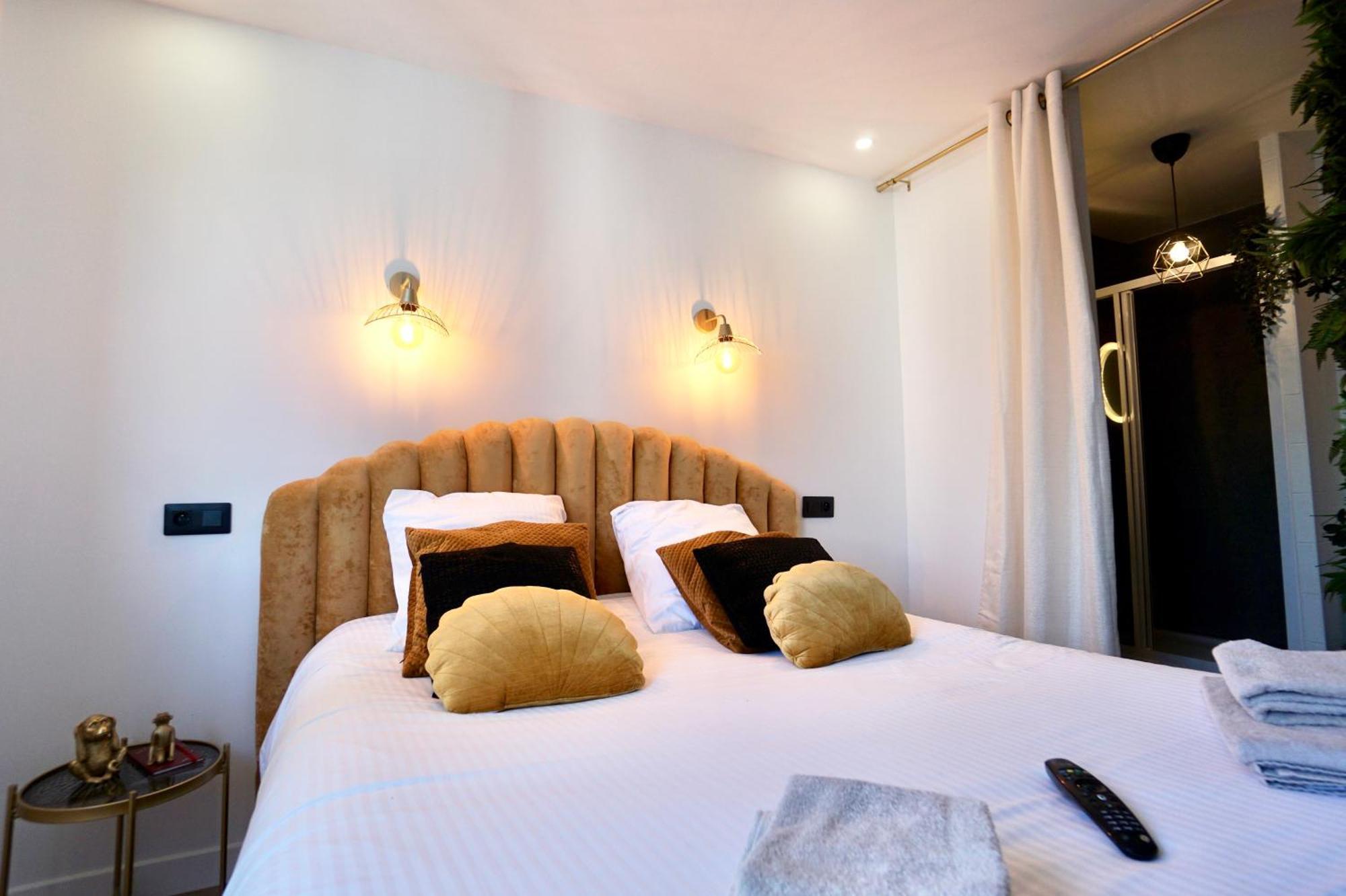 Modern Stud' *hyper Centre* 50m De La Mer* Appartement *